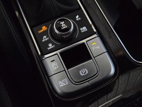 Used 2023 Kia Telluride EX X-Line AWD/4WD image 27
