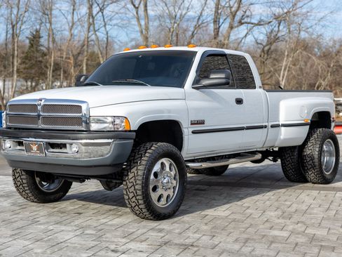 Used 1999 Dodge Ram 3500 Truck 4dr Quad Cab 155 WB DRW 4WD image 5