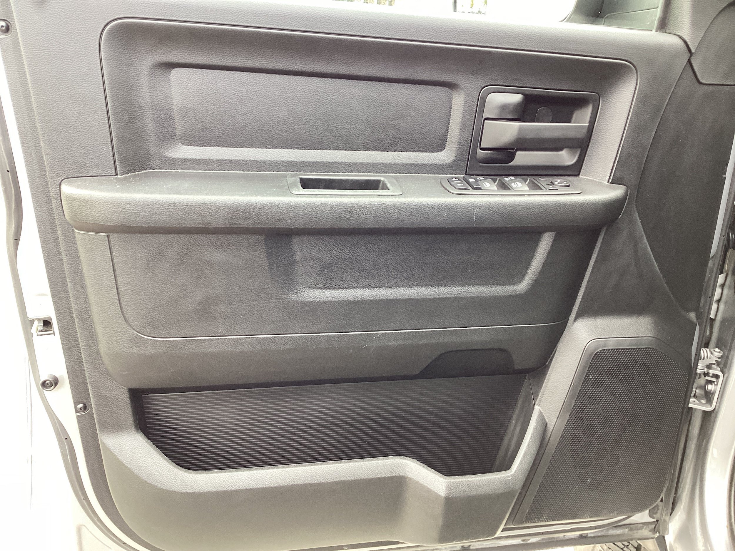 Used 2022 RAM 3500 Tradesman AWD/4WD image 14