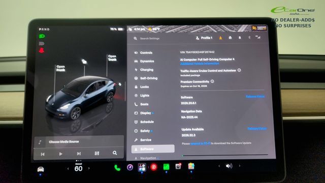 Used 2025 Tesla Model Y Long Range RWD image 55