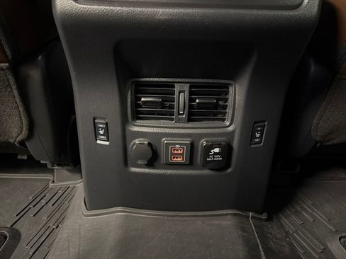 Used 2023 Nissan Titan Platinum Reserve w/ Off Road Protection Package AWD/4WD image 34