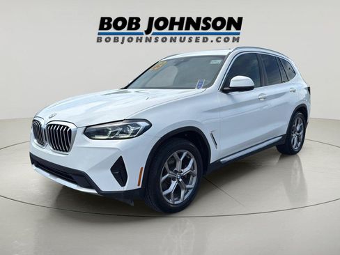 Used 2023 BMW X3 xDrive30i AWD/4WD image 3