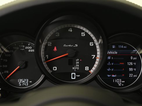 Used 2019 Porsche 911 Turbo image 34