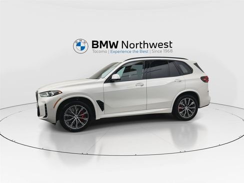 New 2026 BMW X5 xDrive40i w/ M Sport Package AWD/4WD image 10