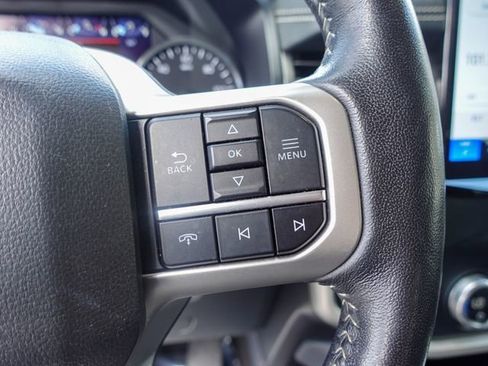 Used 2024 Ford Expedition XLT AWD/4WD image 15