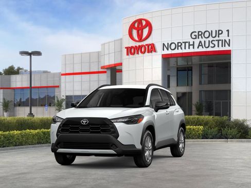 Used 2026 Toyota Corolla Cross LE FWD image 18