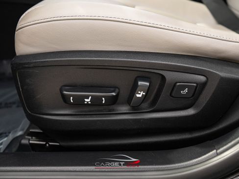 Used 2017 Lexus ES 350 w/ Accessory Package image 40