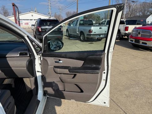 Used 2014 Honda Odyssey Touring Elite image 13