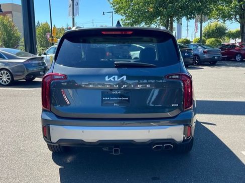 Certified 2024 Kia Telluride S w/ S Sunroof Package AWD/4WD image 8
