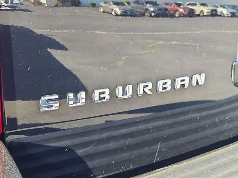 Used 2012 Chevrolet Suburban LTZ AWD/4WD image 26