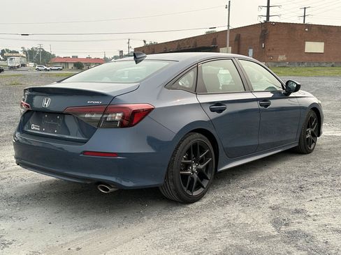 Used 2025 Honda Civic Sport image 8