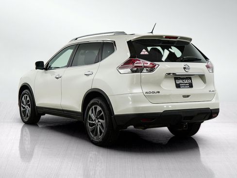 Used 2016 Nissan Rogue SL w/ SL Premium Package AWD/4WD image 3