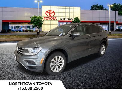 Used 2019 Volkswagen Tiguan SE w/ Panoramic Sunroof Package
