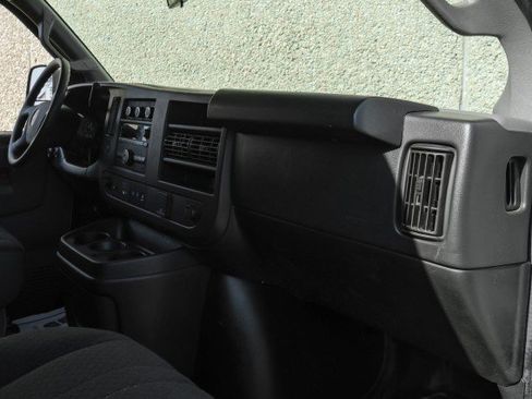 Used 2020 GMC Savana 2500 w/ Driver Convenience Package image 18