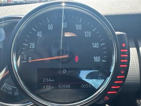 Used 2016 MINI Cooper 4-Door Hardtop FWD image 14