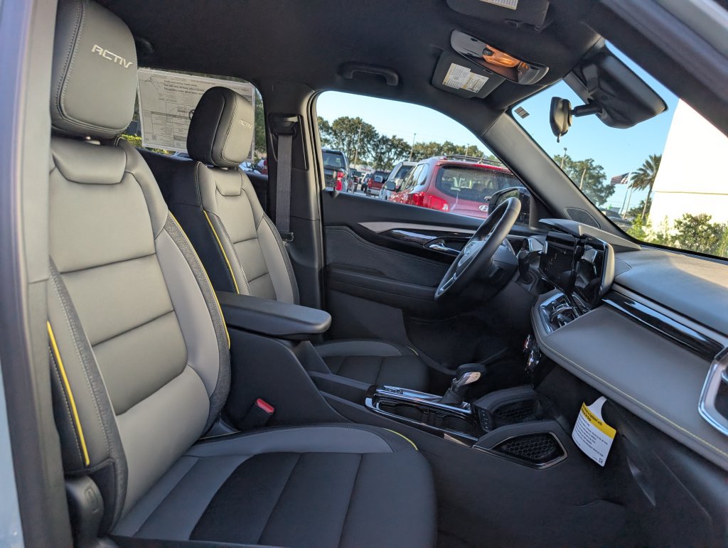 New 2026 Chevrolet TrailBlazer ACTIV w/ Driver Confidence Package FWD image 17