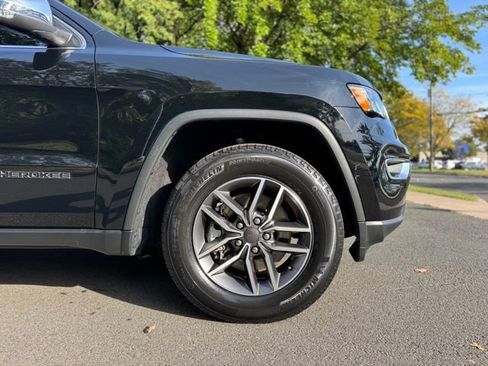 Used 2021 Jeep Grand Cherokee Limited image 8