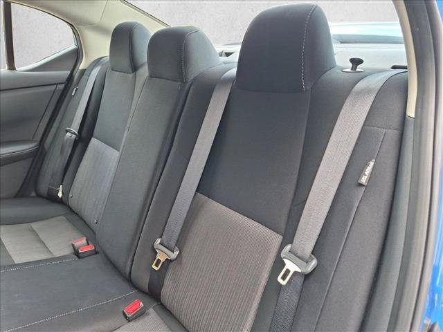 Used 2024 Nissan Sentra SV FWD image 18