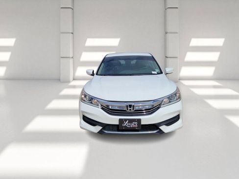 Used 2016 Honda Accord LX image 2