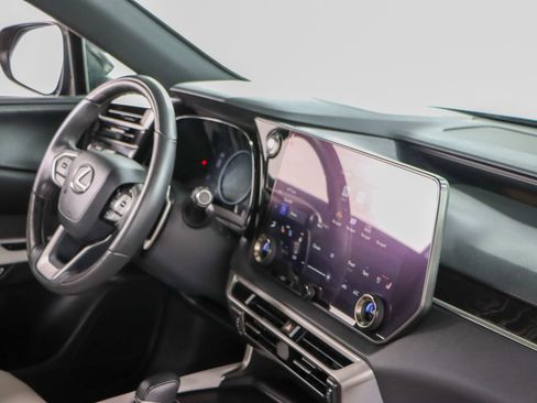 Used 2023 Lexus RX 350 Premium w/ Accessory Package (Z1) AWD/4WD image 26