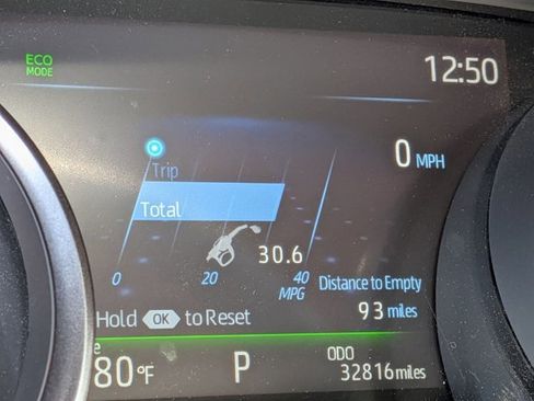 Used 2023 Toyota Camry XSE image 5