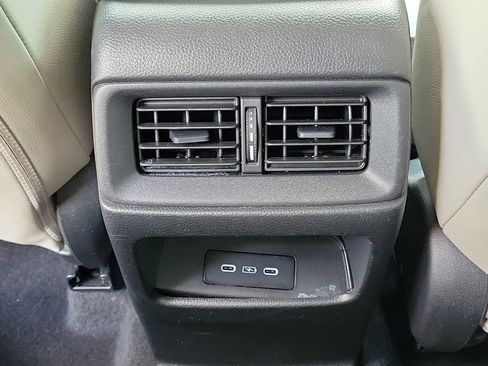 Used 2024 Honda CR-V EX-L image 12