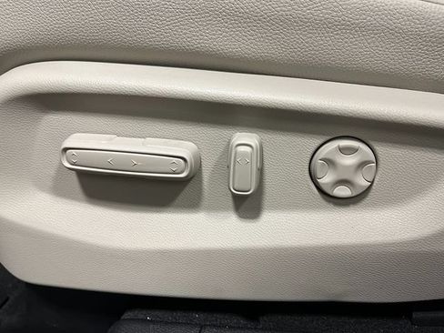 New 2026 Honda Odyssey EX-L image 9
