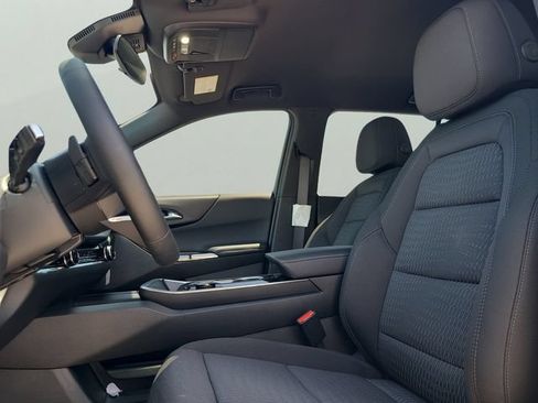 New 2027 Chevrolet Equinox LT FWD image 22