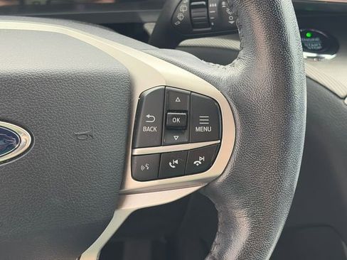 Used 2021 Ford Explorer XLT w/ Equipment Group 202A RWD image 22
