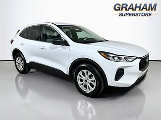 Used 2023 Ford Escape Active AWD/4WD video 1