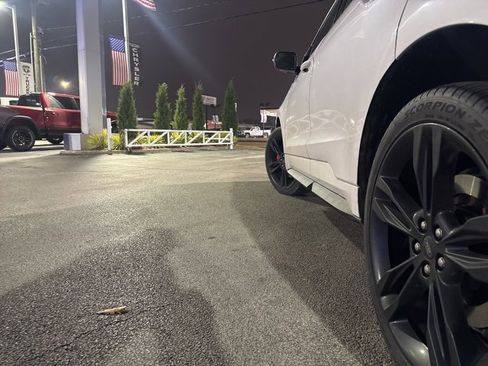 Used 2019 Ford Edge ST w/ Equipment Group 401A image 17