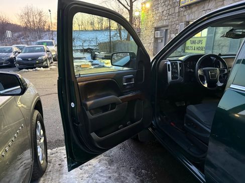 Used 2015 GMC Sierra 1500 SLE w/ SLE Value Package image 25