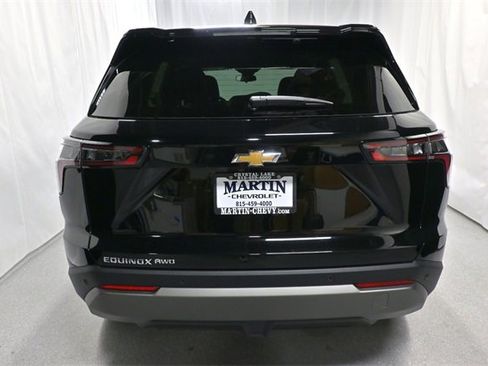 New 2026 Chevrolet Equinox LT w/ Convenience Package II image 4