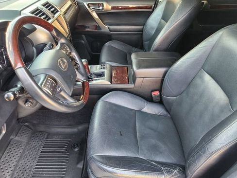 Used 2018 Lexus GX 460 Premium w/ Premium Package AWD/4WD image 14