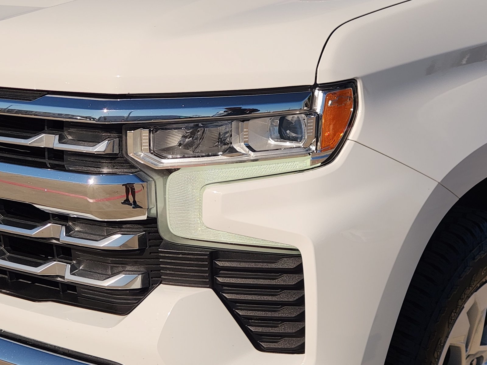 Certified 2023 Chevrolet Silverado 1500 LTZ AWD/4WD image 12