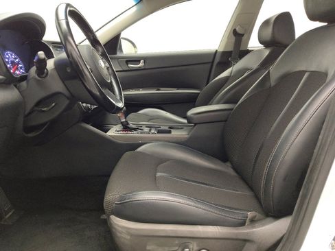 Used 2019 Kia Optima S w/ S Panoramic Sunroof Package image 17