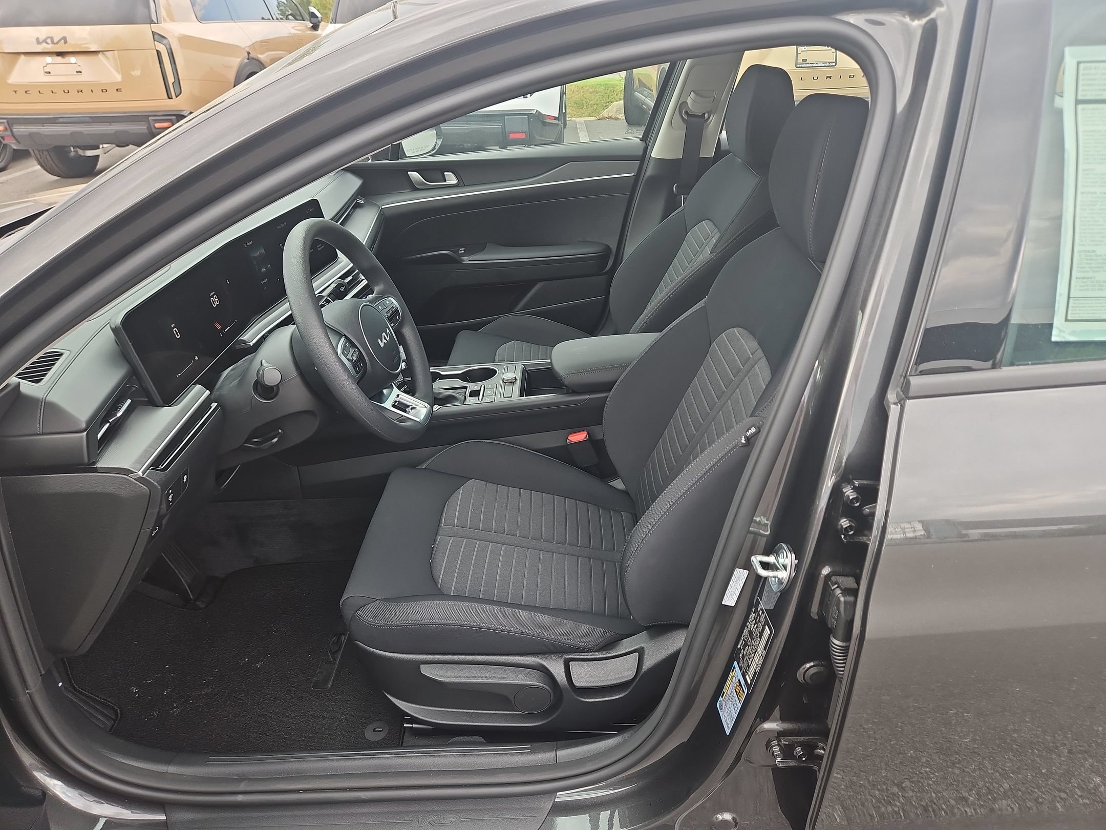 New 2026 Kia K5 LXS FWD image 19