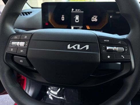 Used 2026 Kia K4 FWD image 27