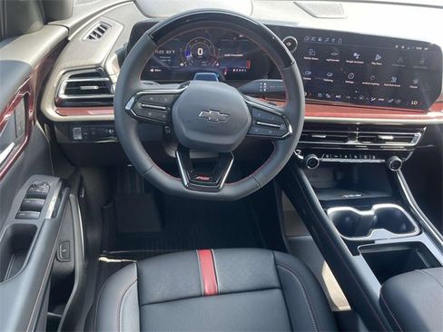 New 2026 Chevrolet Traverse RS w/ LPO, Floor Liner Package image 6