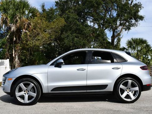 Used 2018 Porsche Macan image 3