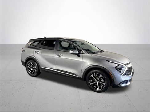 Certified 2024 Kia Sportage EX image 5