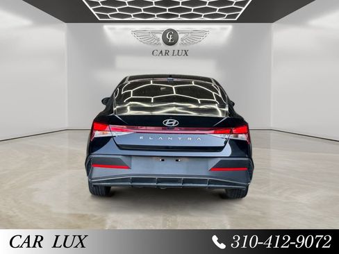 Used 2024 Hyundai Elantra SEL FWD image 4