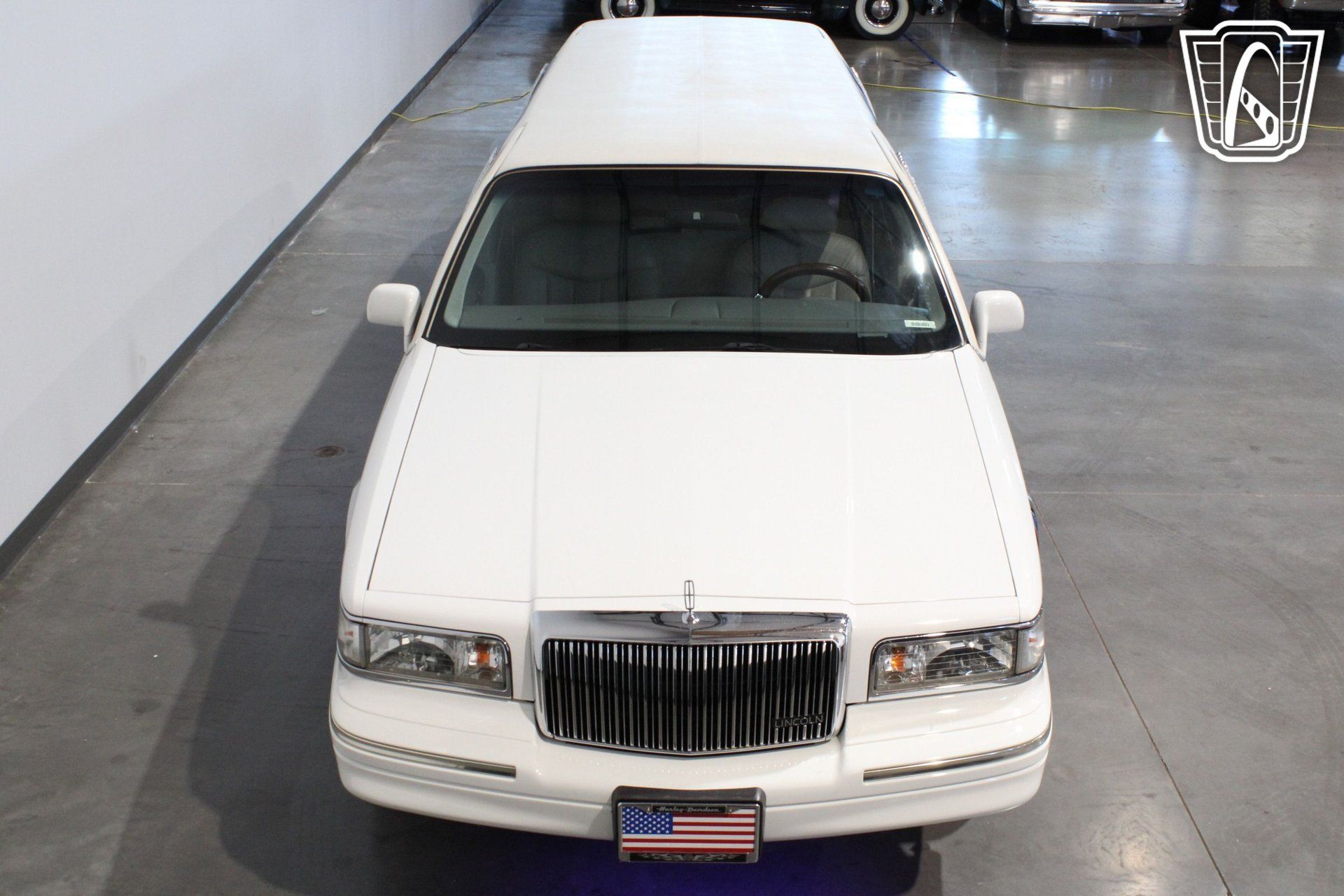 Used 1996 Lincoln Town Car Executive RWD image 23