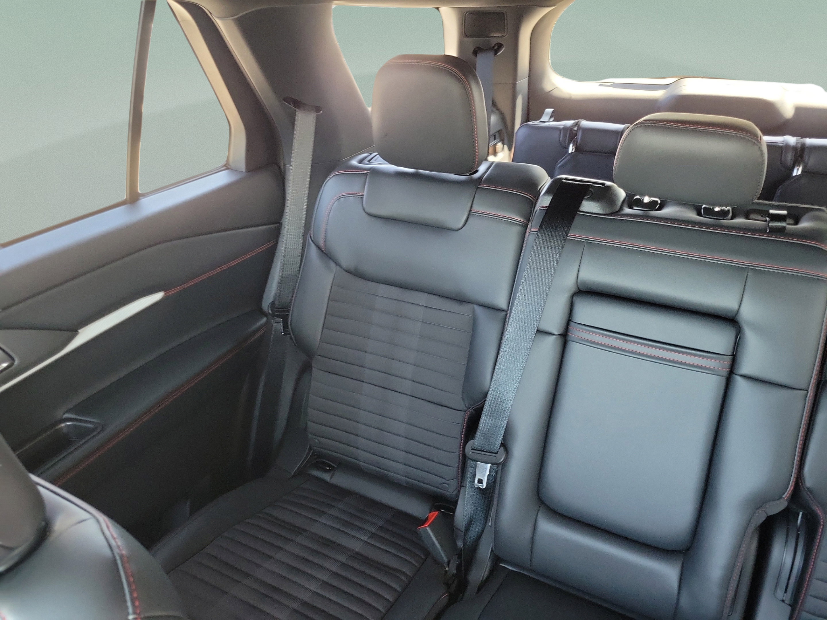 New 2026 Ford Explorer ST-Line w/ Premium Package RWD image 8