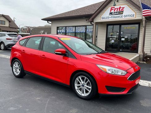 Used 2015 Ford Focus SE FWD image 30