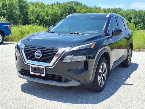 Used 2021 Nissan Rogue SV w/ Premium Package AWD/4WD image 28
