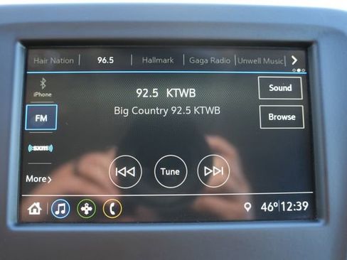 Used 2019 Chevrolet Equinox LT image 24