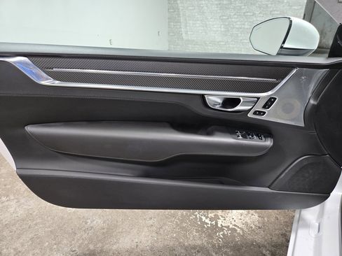 Used 2021 Polestar Polestar 1 image 7