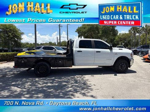 Used 2023 RAM 3500 SLT w/ Quick Order Package 2YG SLT AWD/4WD image 11