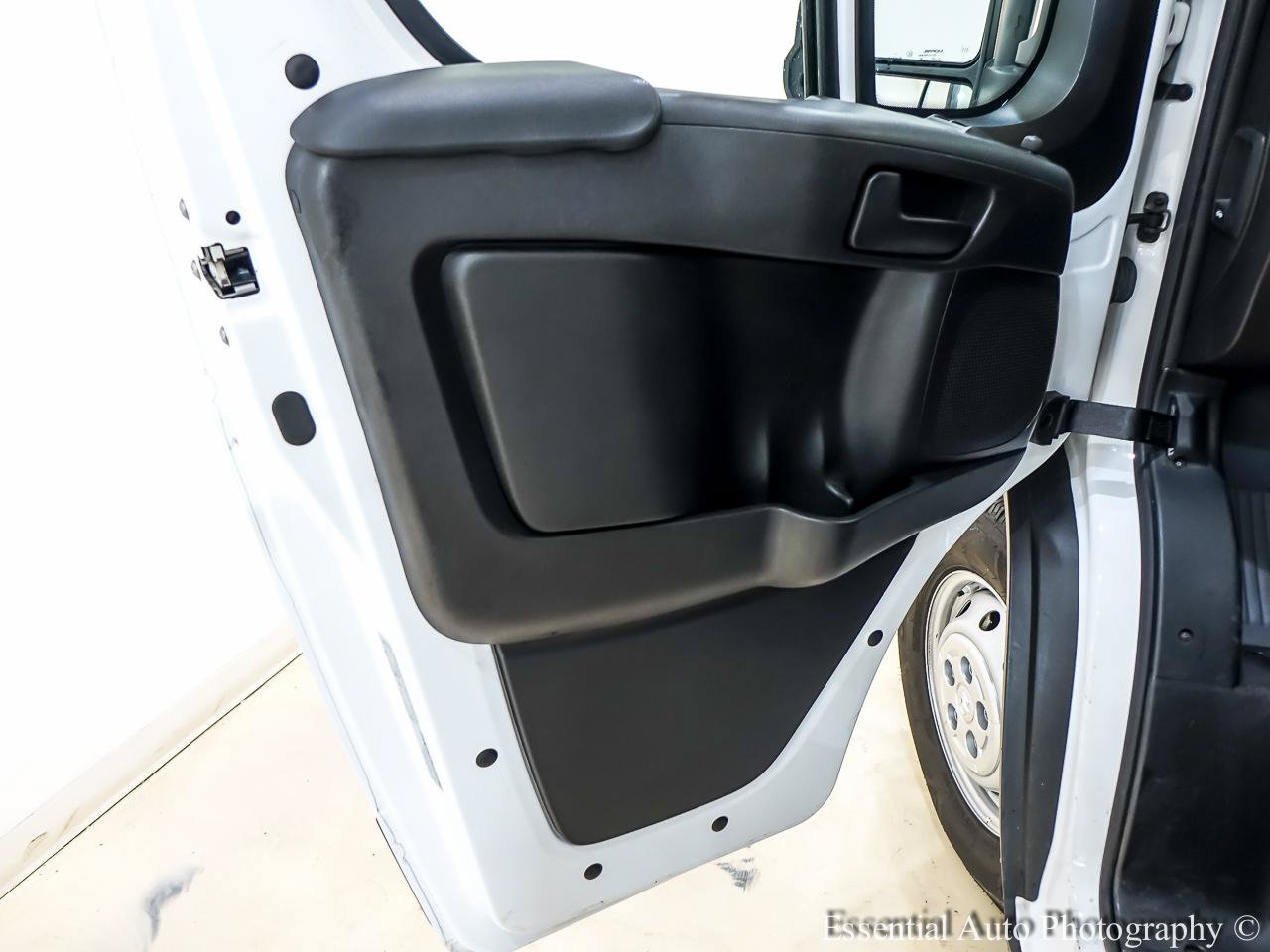 Used 2023 RAM ProMaster 2500 FWD image 15